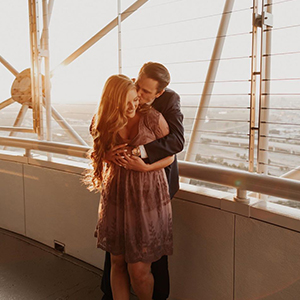 Experience the Love is in the Air package at Reunion Tower. Perfect for dates, anniversaries, and proposals—book your experience today!